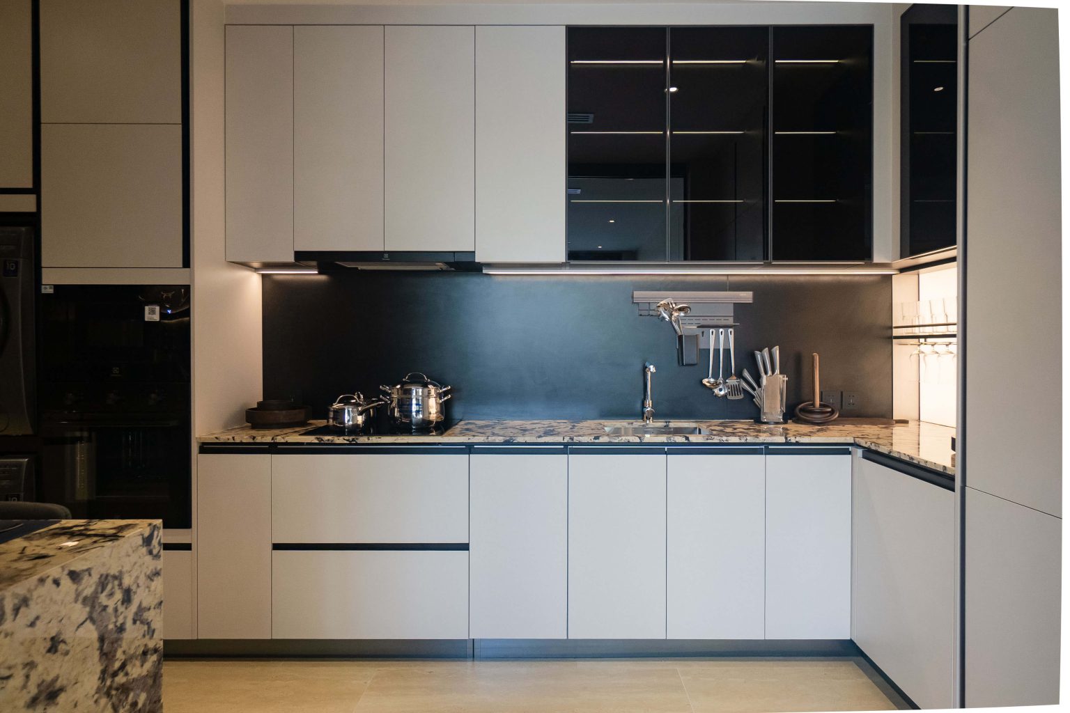 the-liberty-by-wallaya-villas-show-unit-15