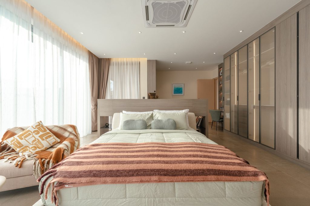 bedroom 2 -8