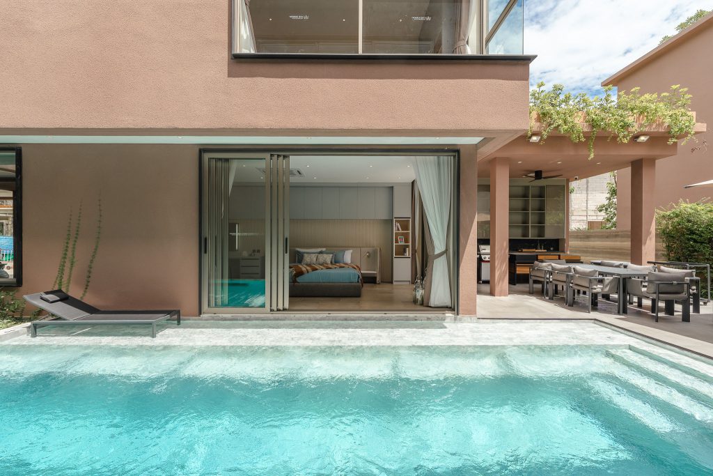 pool-1