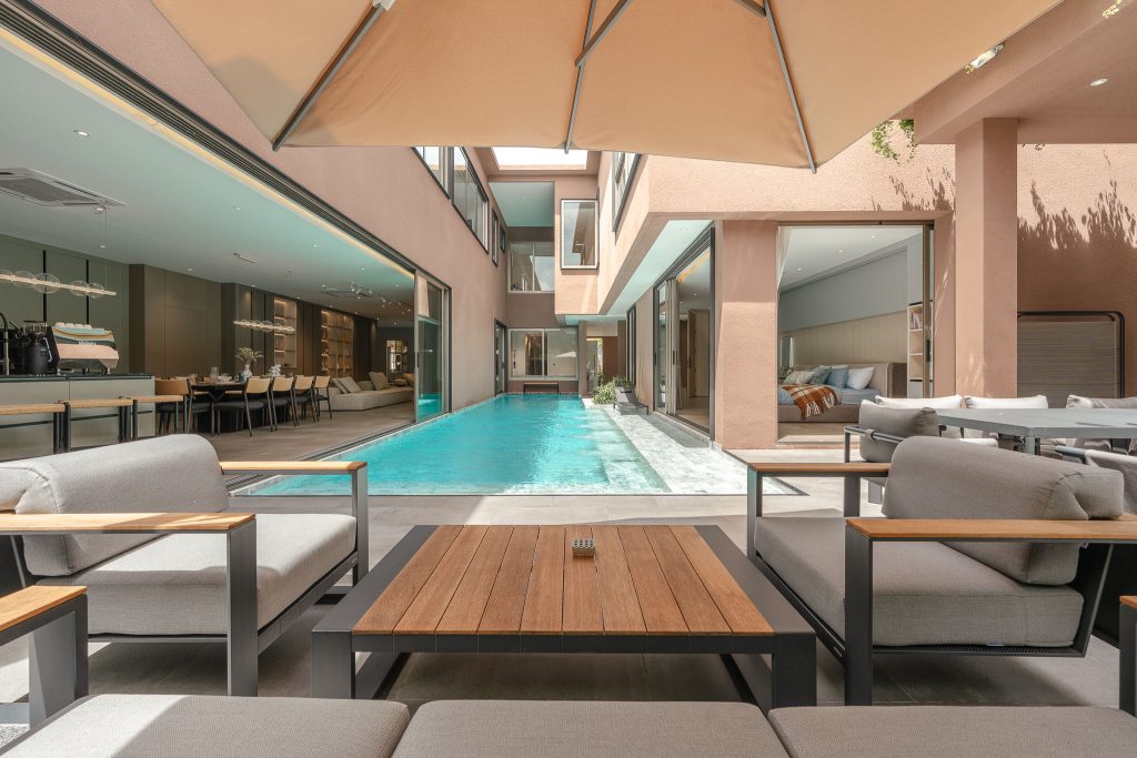 pool-2